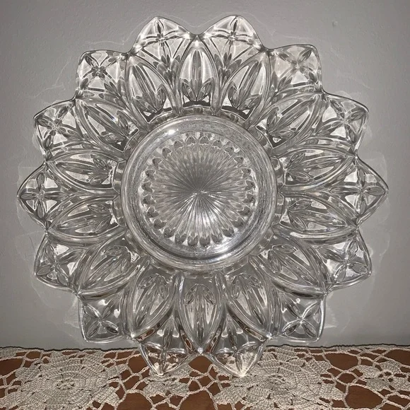 9 5/8” Federal Glass dinner plate. - Picture 1 of 2